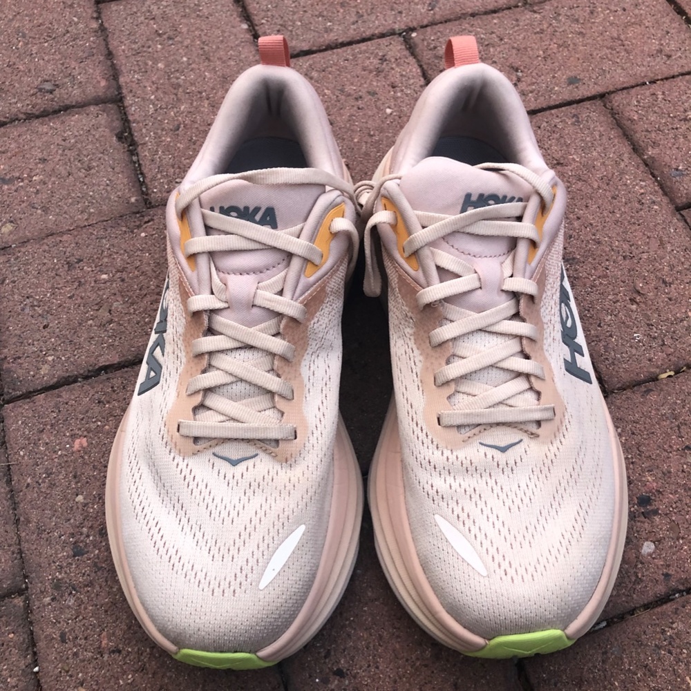 Hoka Bondi 8